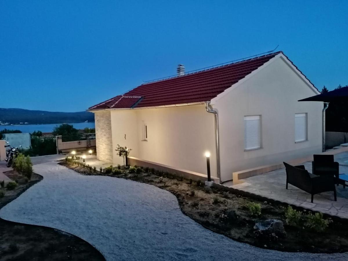 Villa Mir Pridraga Екстер'єр фото